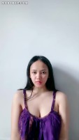 Bokep Indo Lala Host Cantik Belahan Toket Mulus